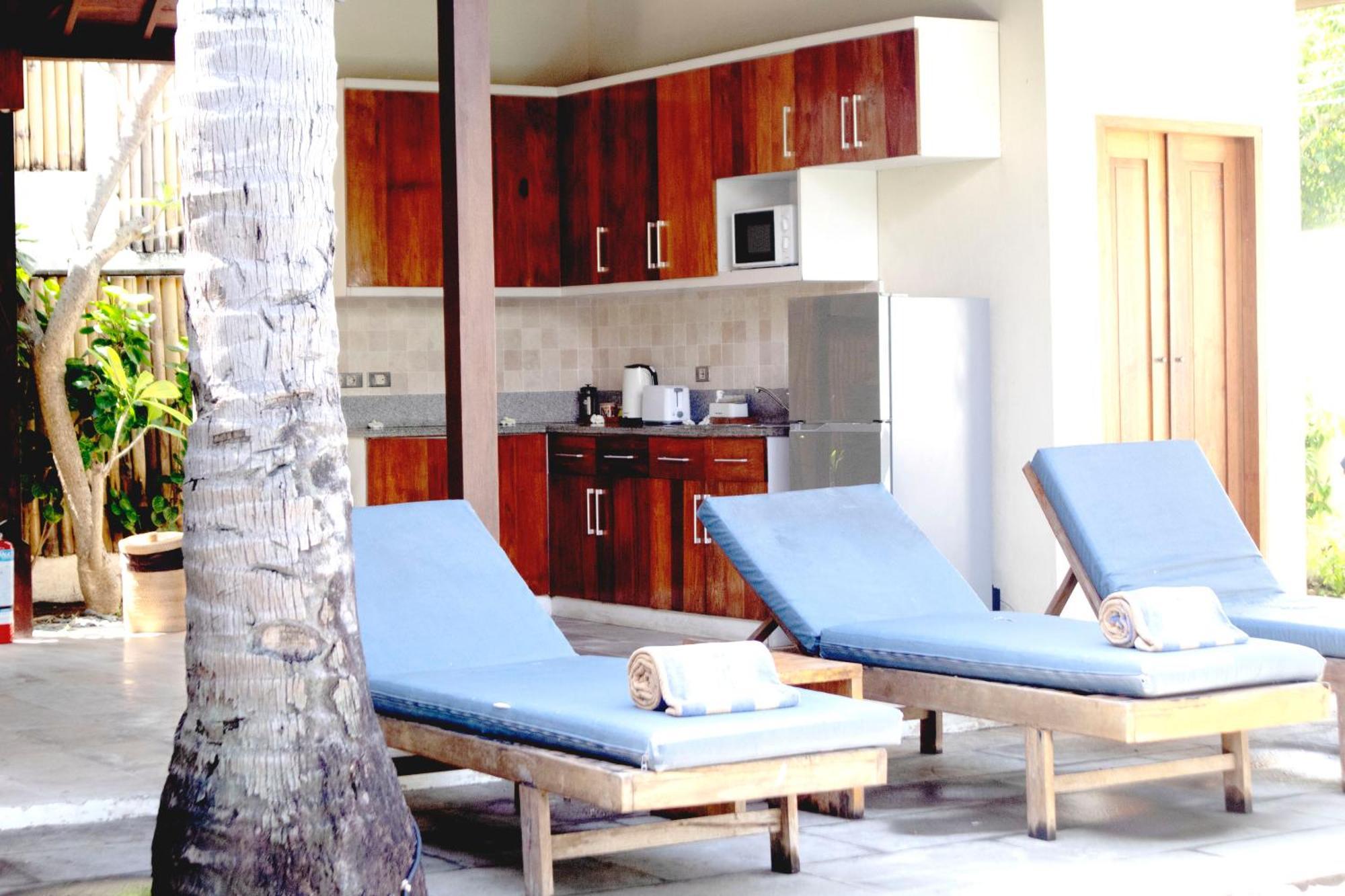 Dolce Magia Villa Gili Trawangan Exterior photo